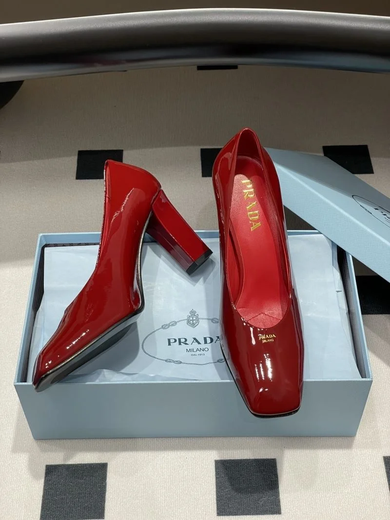 Prada Heeled Shoes Flexible 34886
