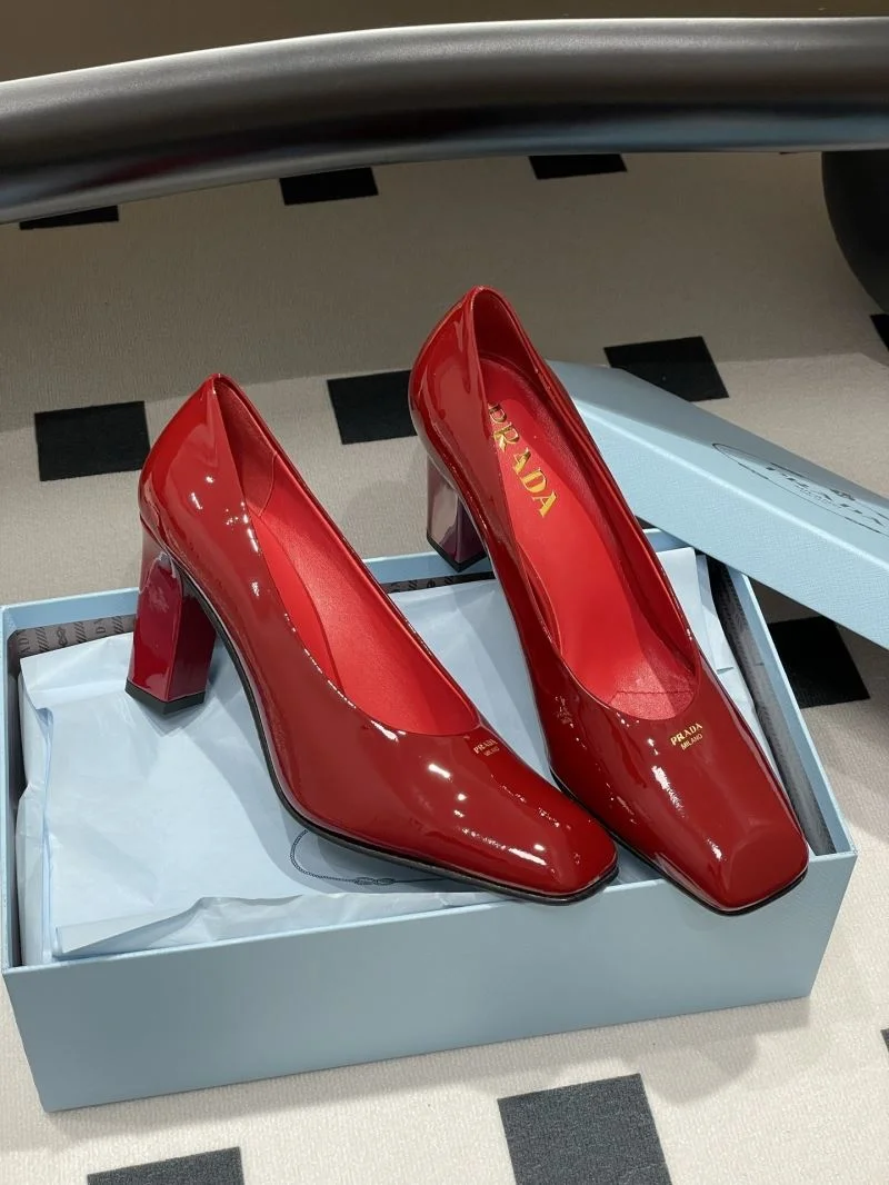 Prada Heeled Shoes Flexible 34886