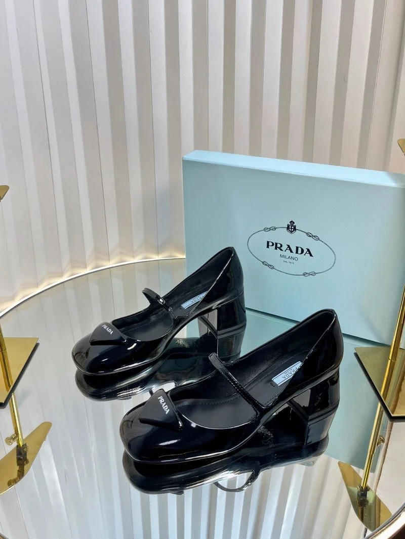 Prada Heeled Shoes Unisex 34848