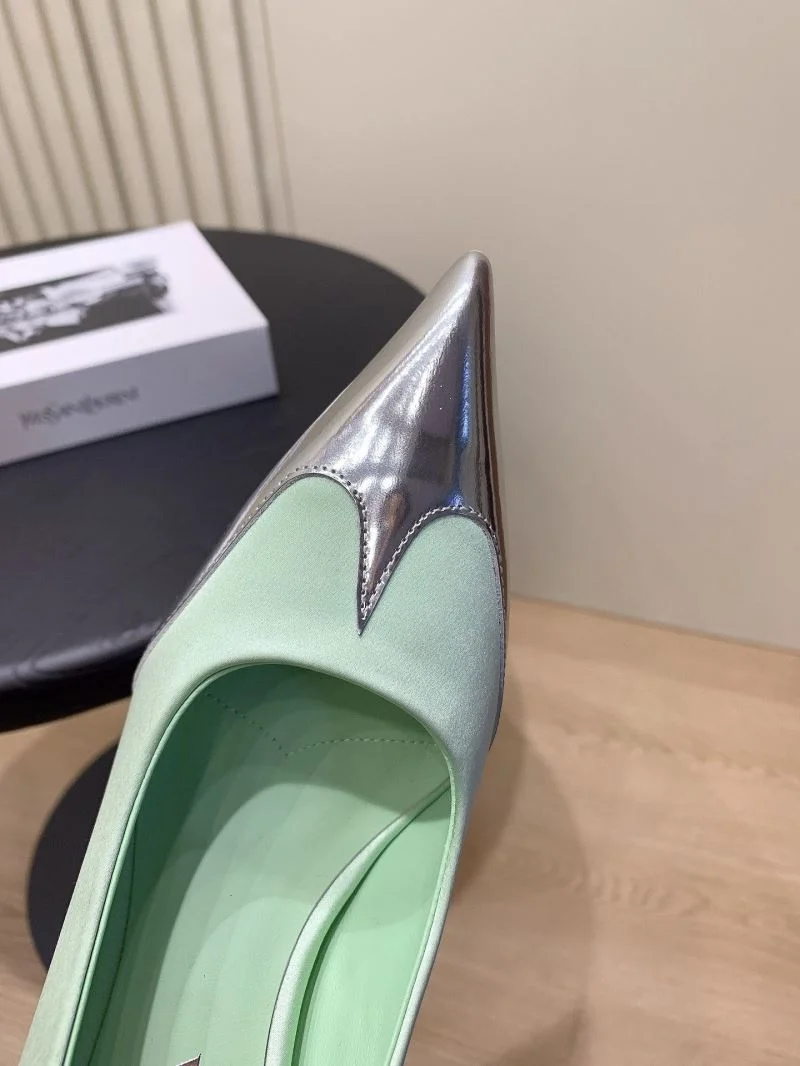 Prada Heeled Shoes WrinkleFree 34242