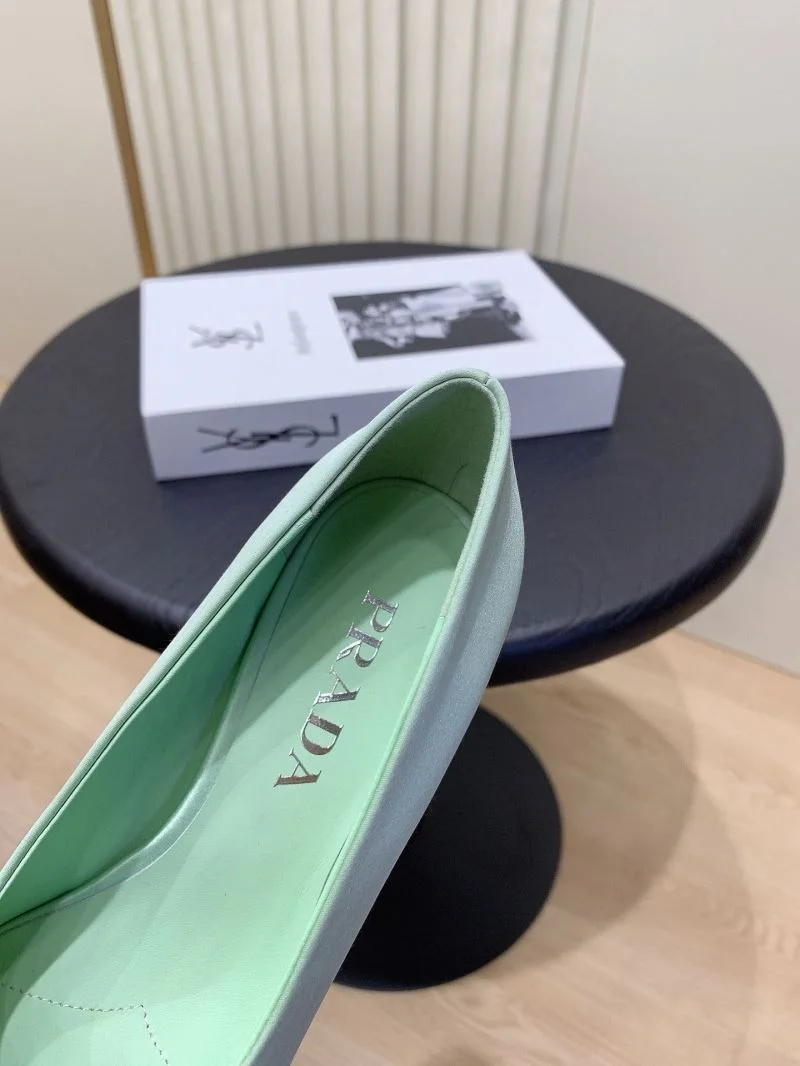 Prada Heeled Shoes WrinkleFree 34242