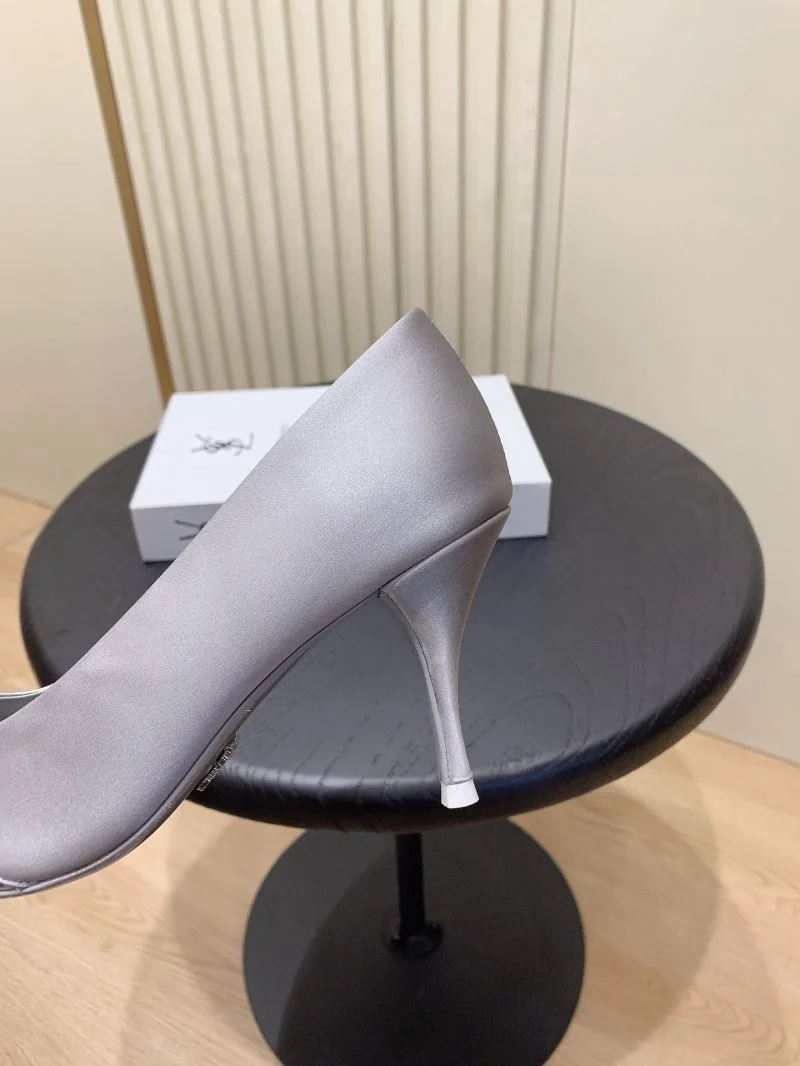 Prada Heeled Shoes Tailored 34235