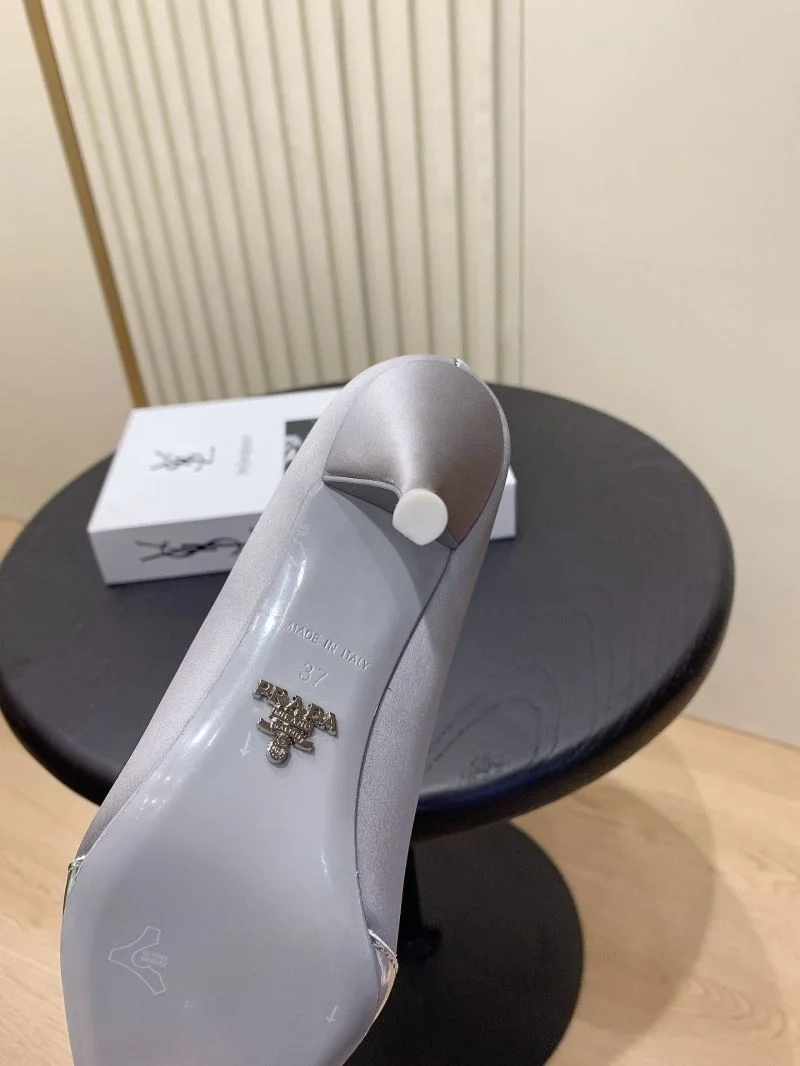 Prada Heeled Shoes Tailored 34235