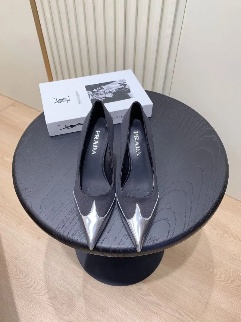 Sophisticated Prada Heeled Shoes 34238