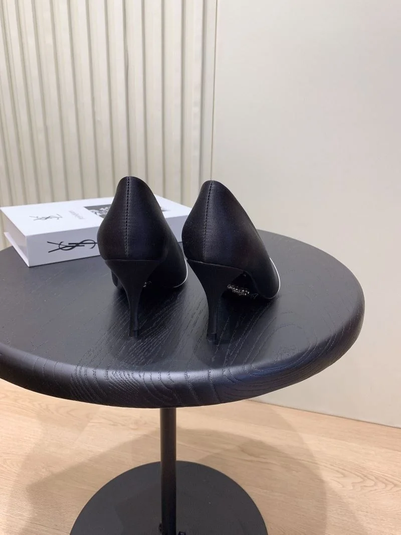 Sophisticated Prada Heeled Shoes 34238