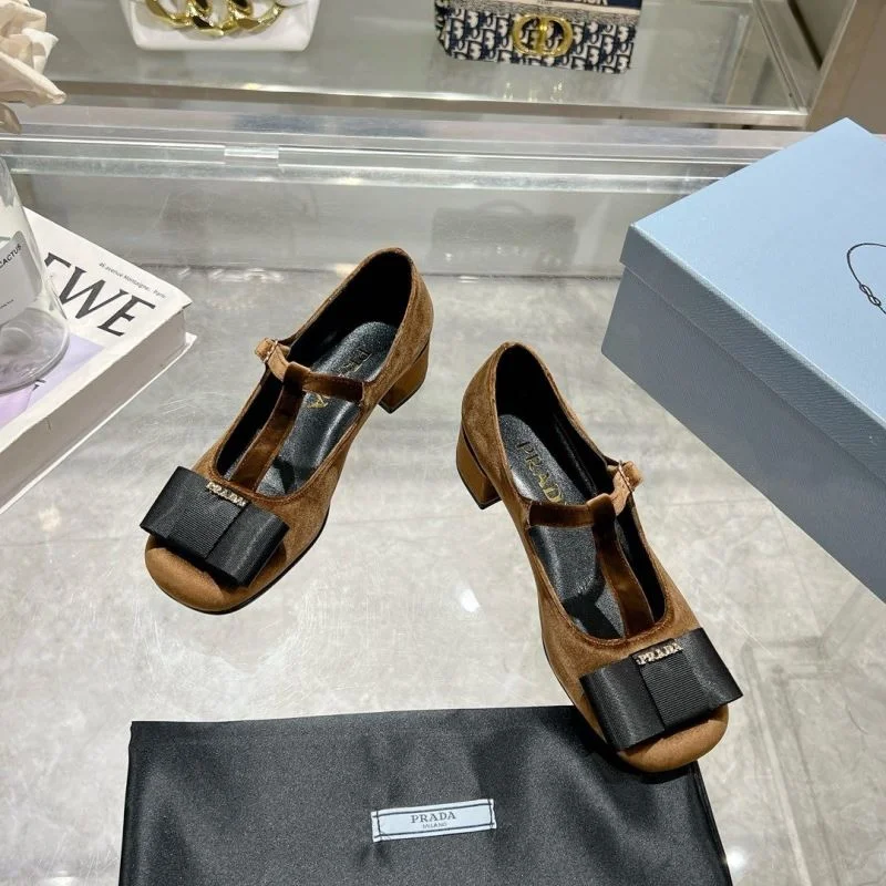Prada Heeled Shoes Effortless 34232