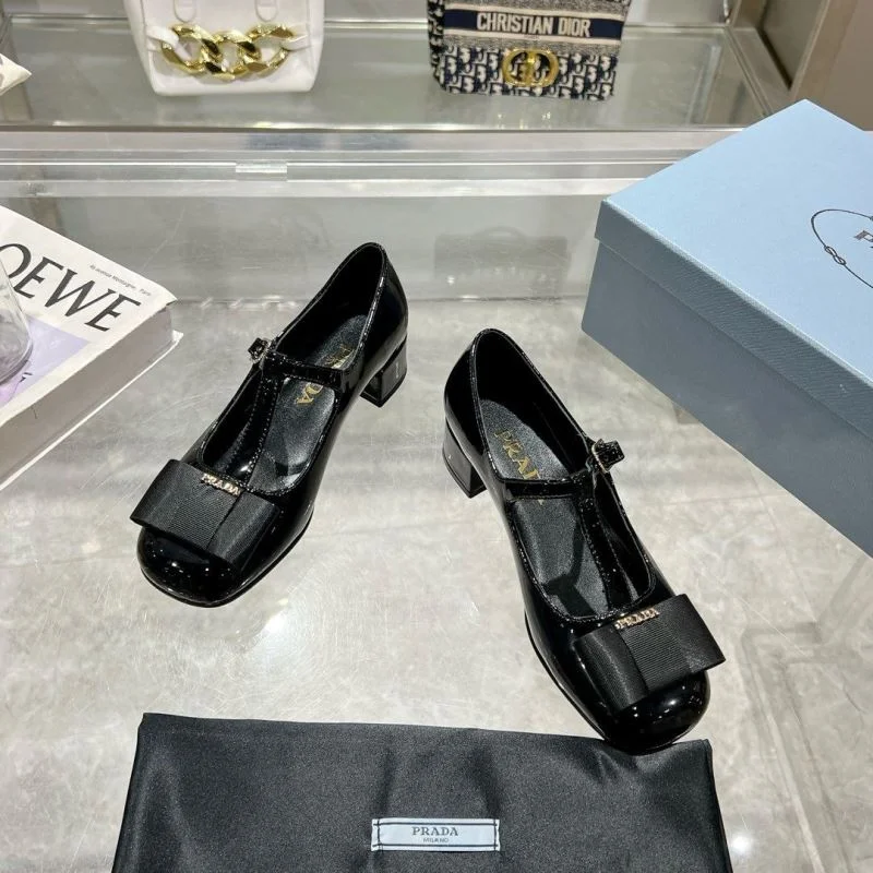 ZipUp Prada Heeled Shoes 34230