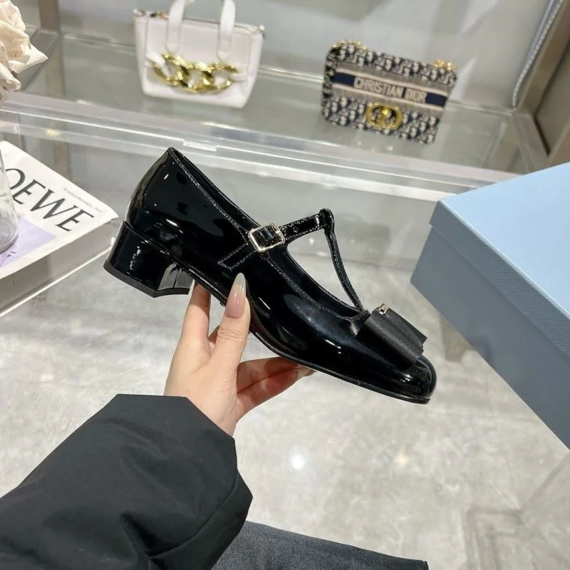 ZipUp Prada Heeled Shoes 34230
