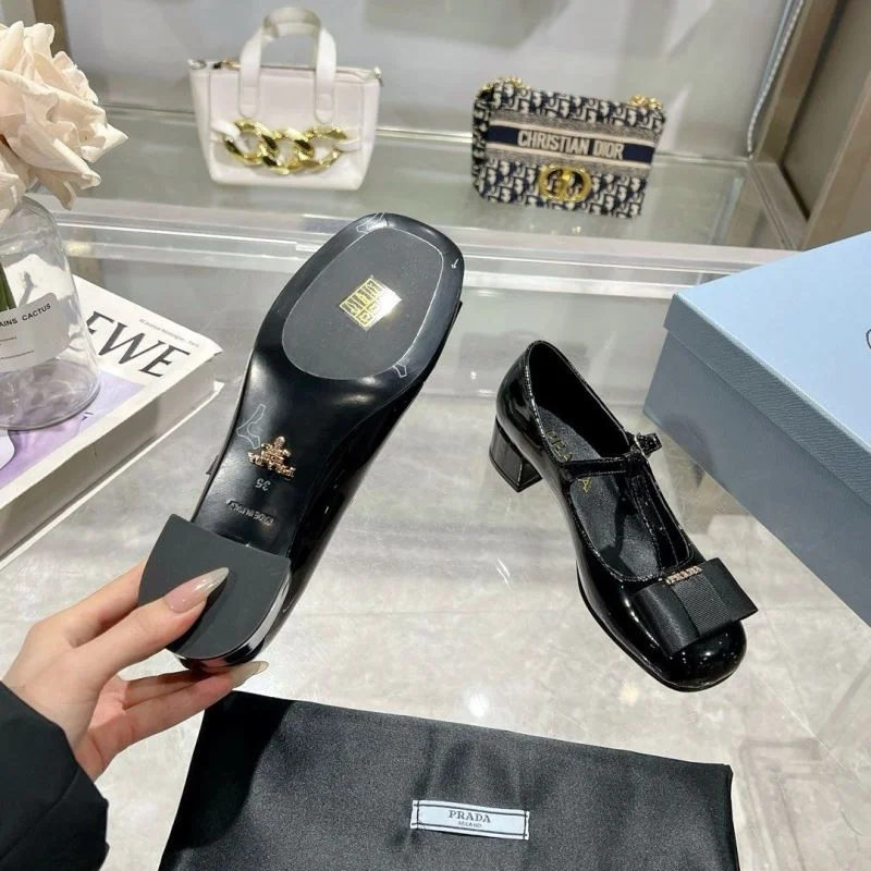 ZipUp Prada Heeled Shoes 34230