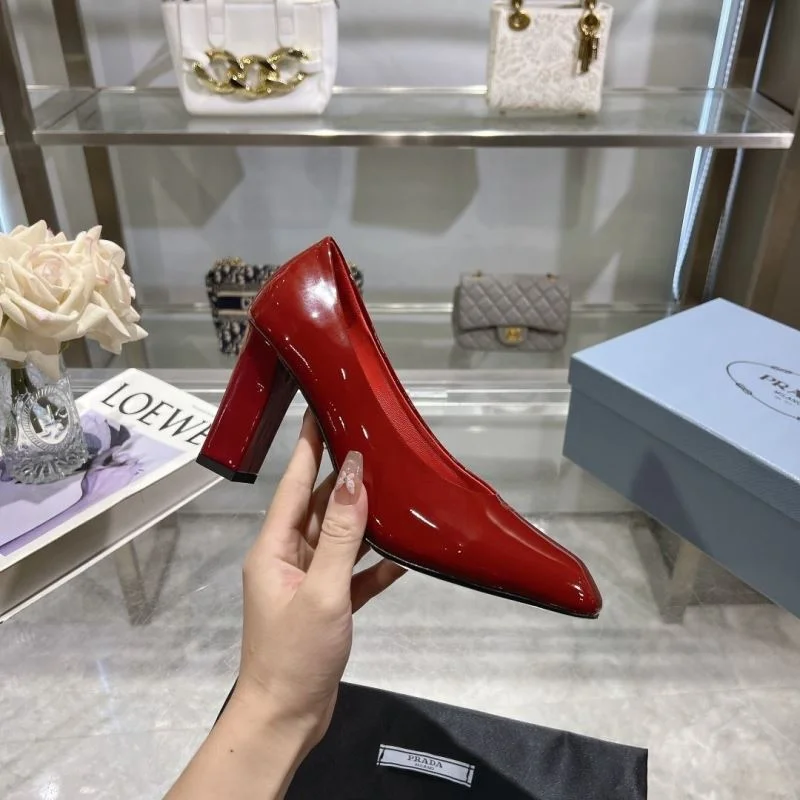 Prada Heeled Shoes Flexible 34220