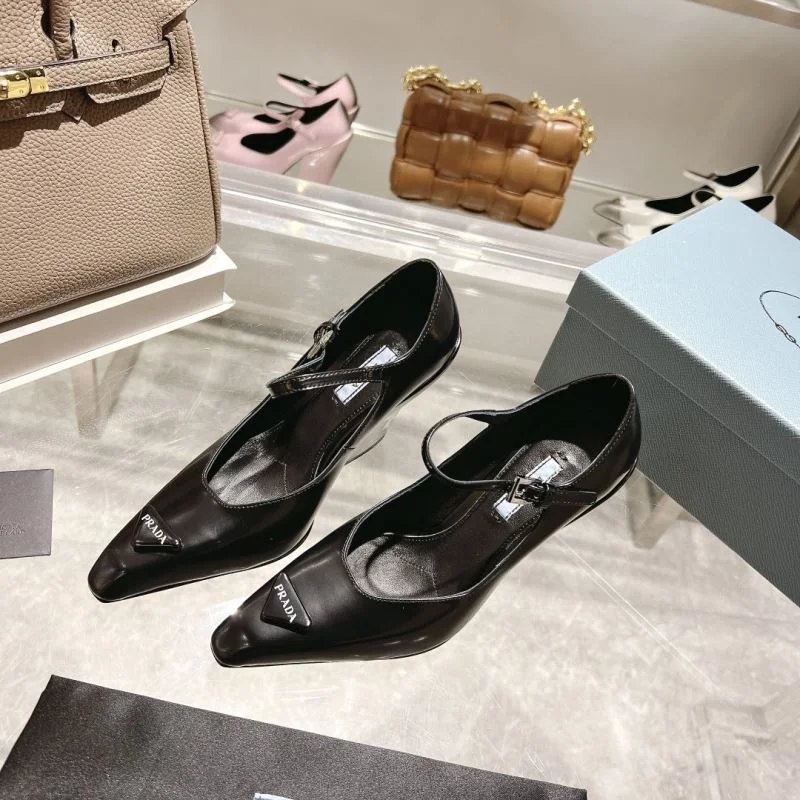 Prada Heeled Shoes FashionForward 34225