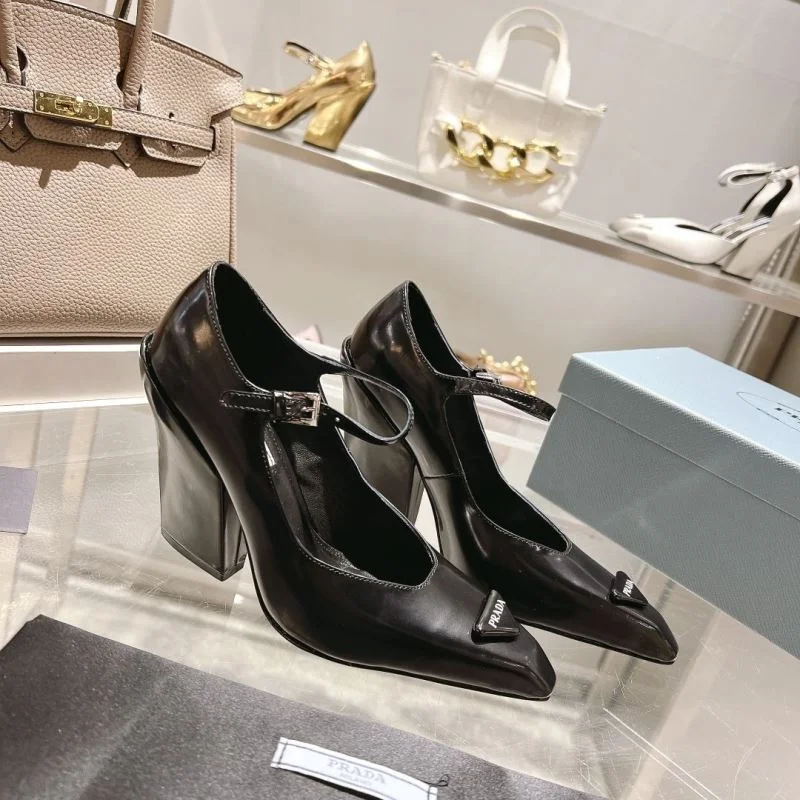 Prada Heeled Shoes FashionForward 34225