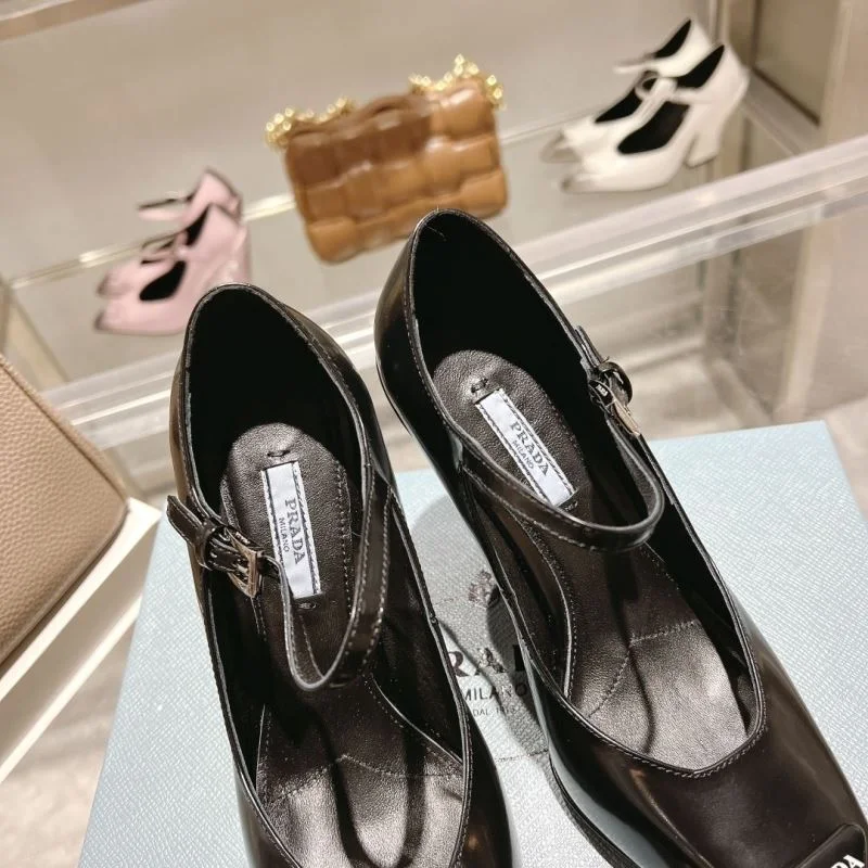 Prada Heeled Shoes FashionForward 34225