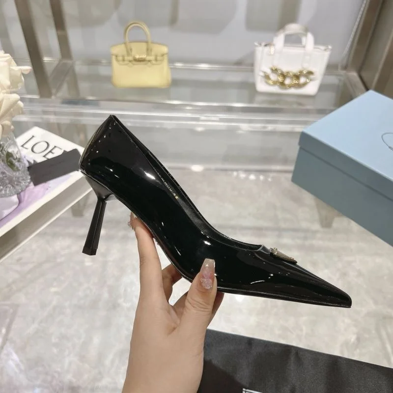 Prada Heeled Shoes Fashionable 34219