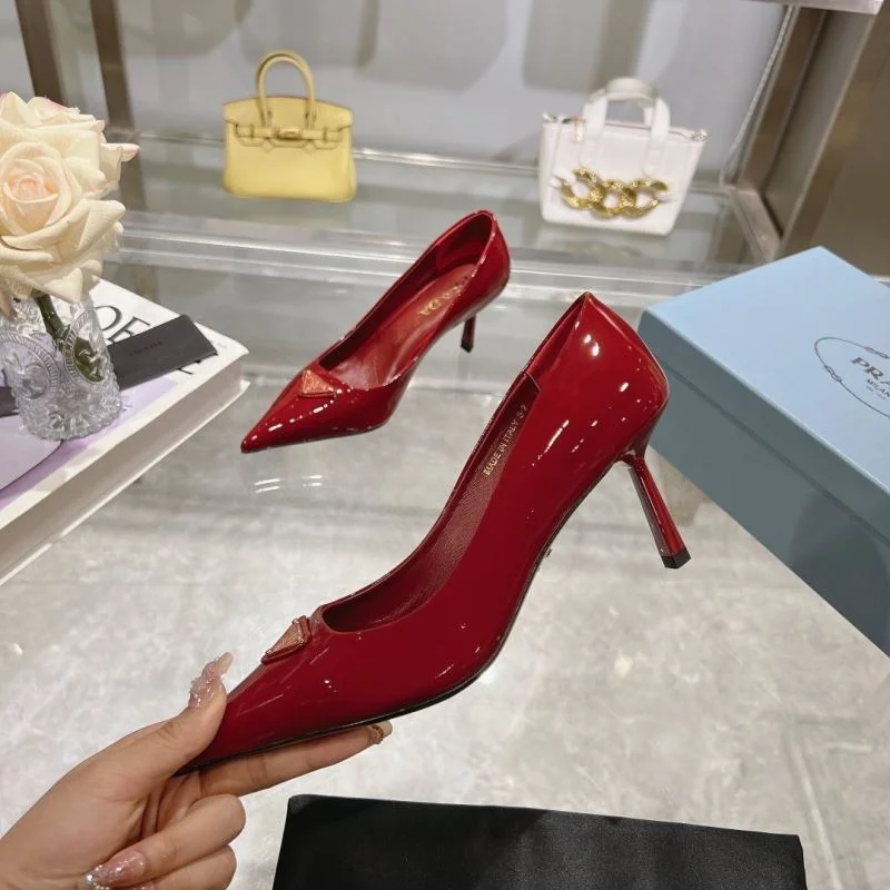Stylish Prada Heeled Shoes 34216