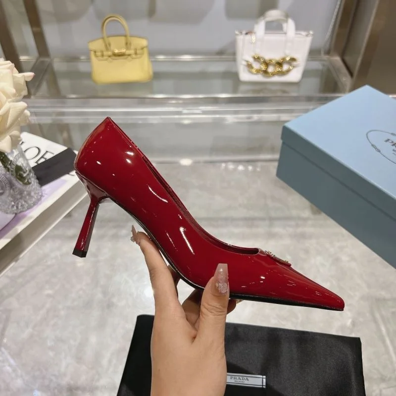 Stylish Prada Heeled Shoes 34216