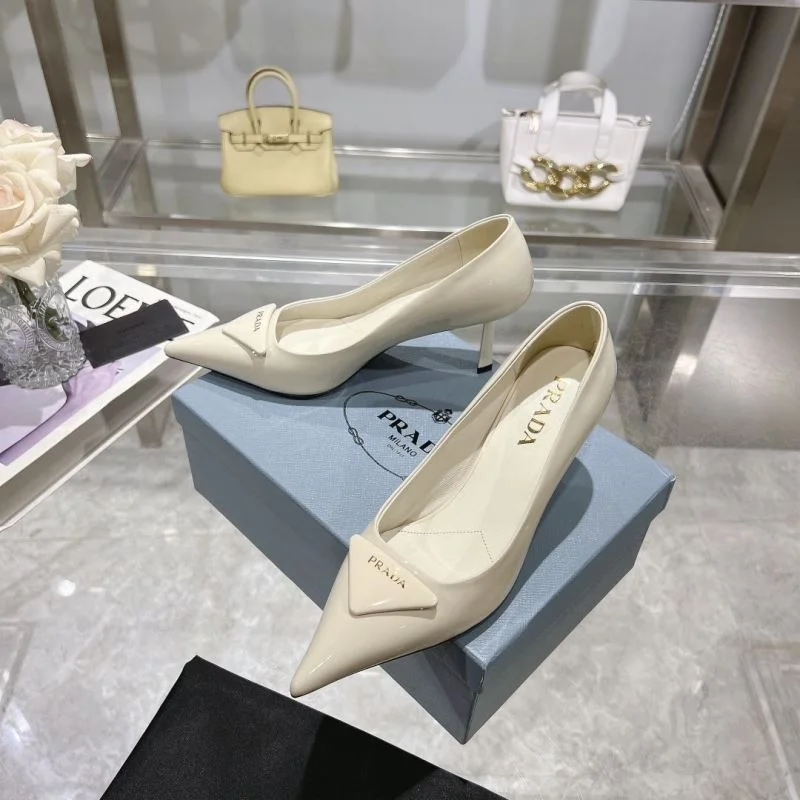 Attractive Prada Heeled Shoes 34213