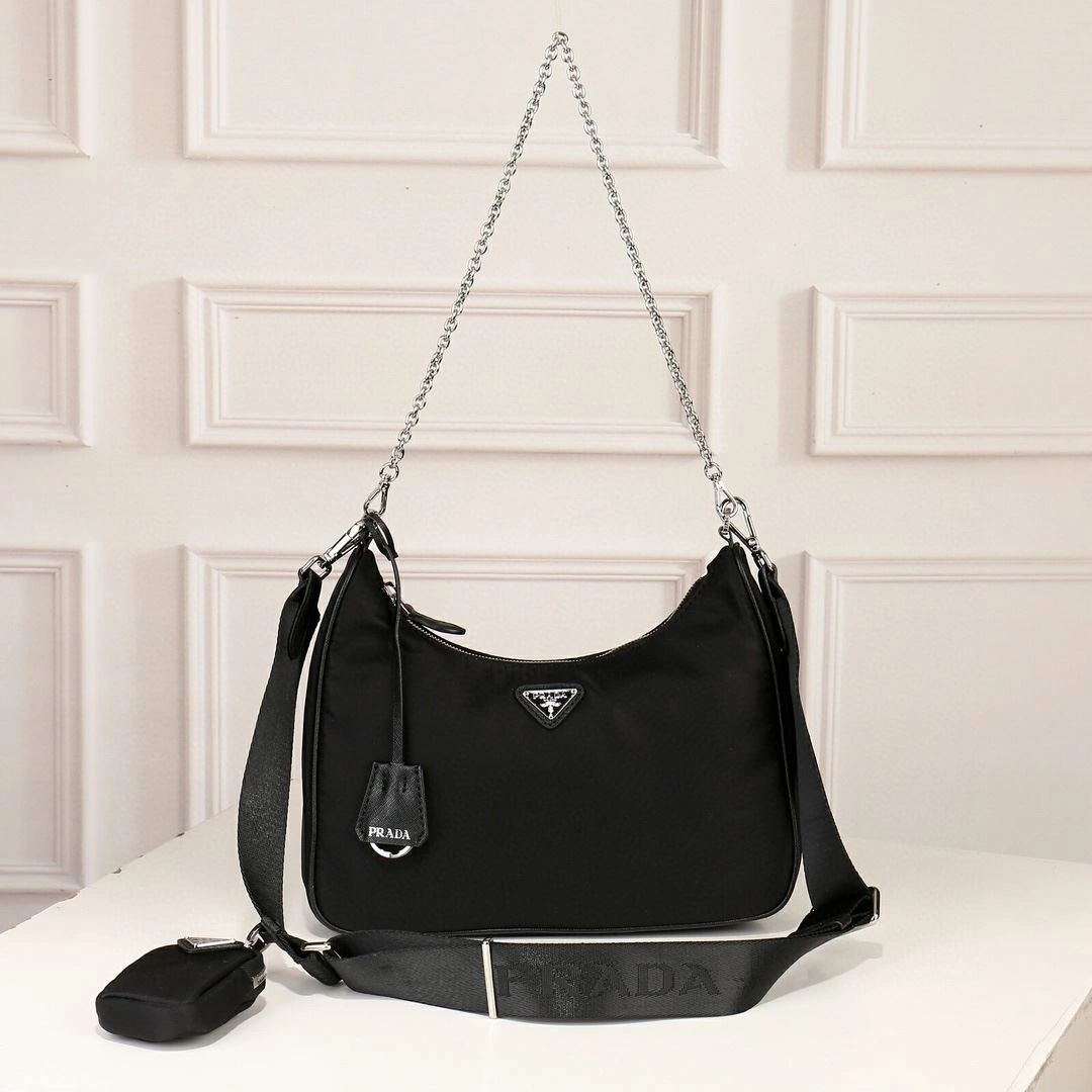 Prada Hobo Bags Popular 90620