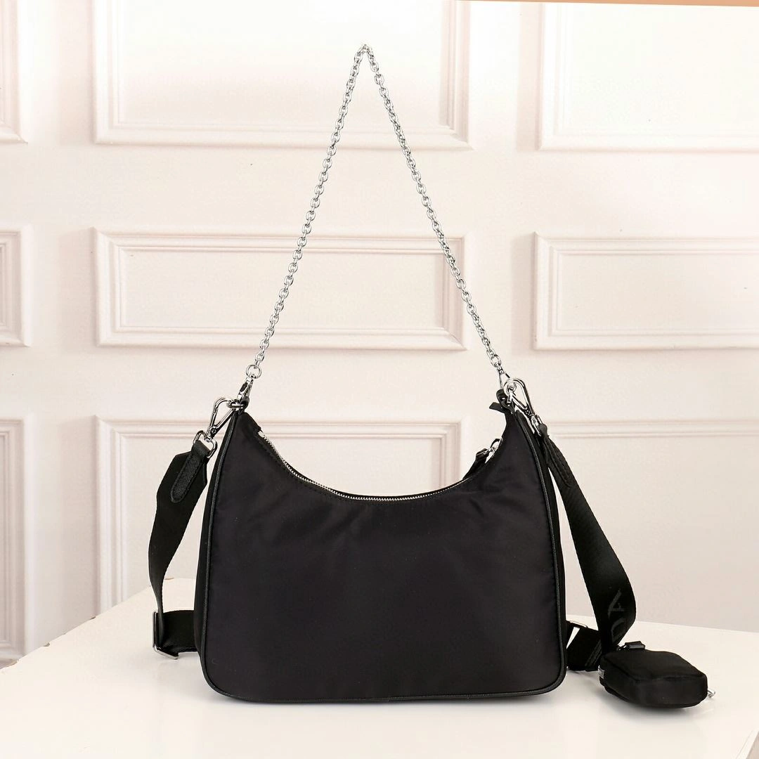 Prada Hobo Bags Popular 90620