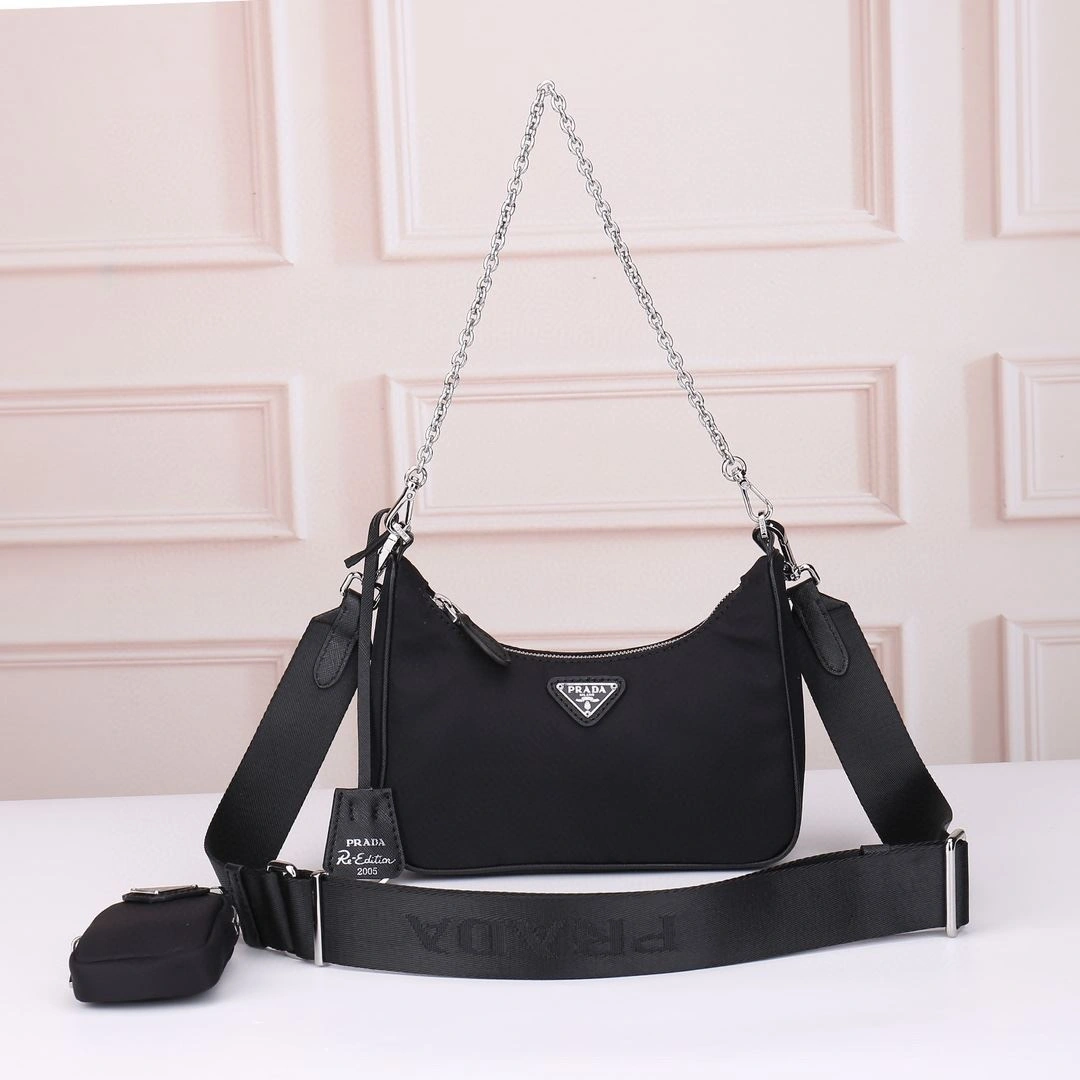 Casual Prada Hobo Bags 90622