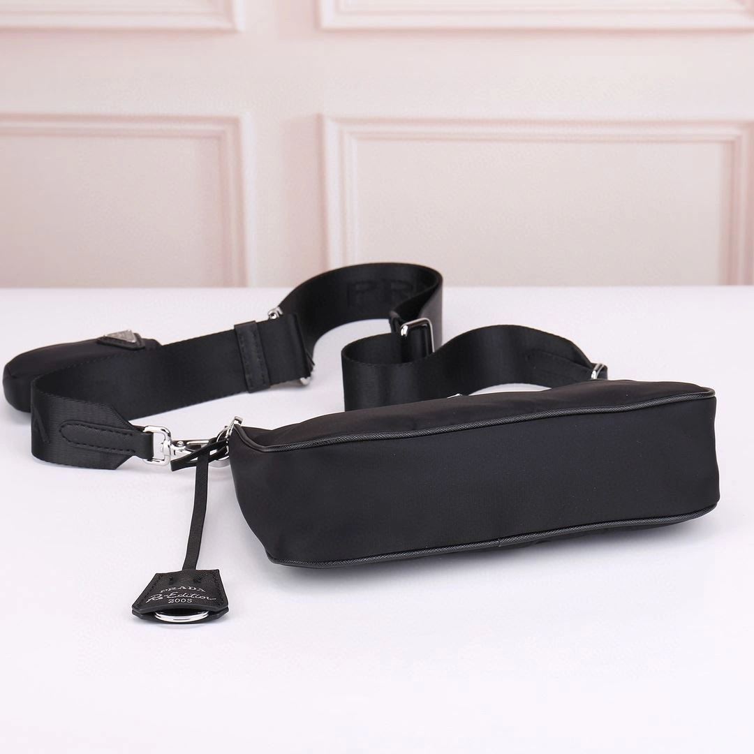 Casual Prada Hobo Bags 90622