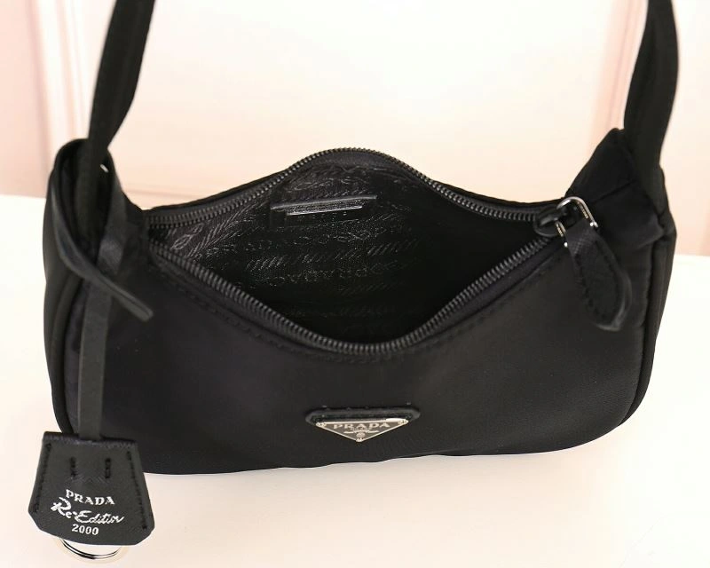 Prada Hobo Bags Affordable 87223