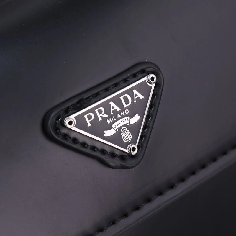 Prada Hobo Bags Comfortable 87210