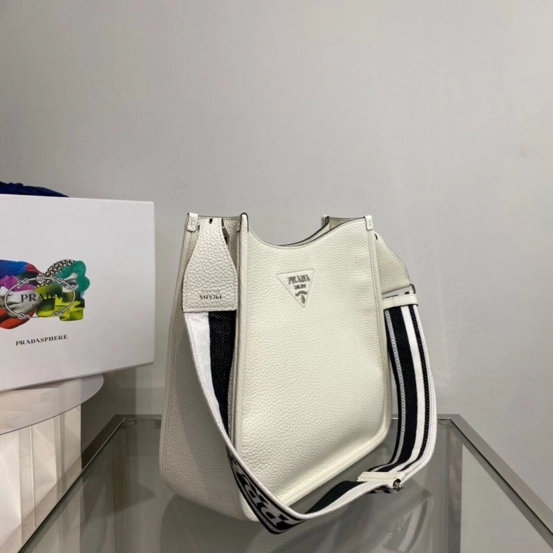 Prada Hobo Bags Versatile 75205