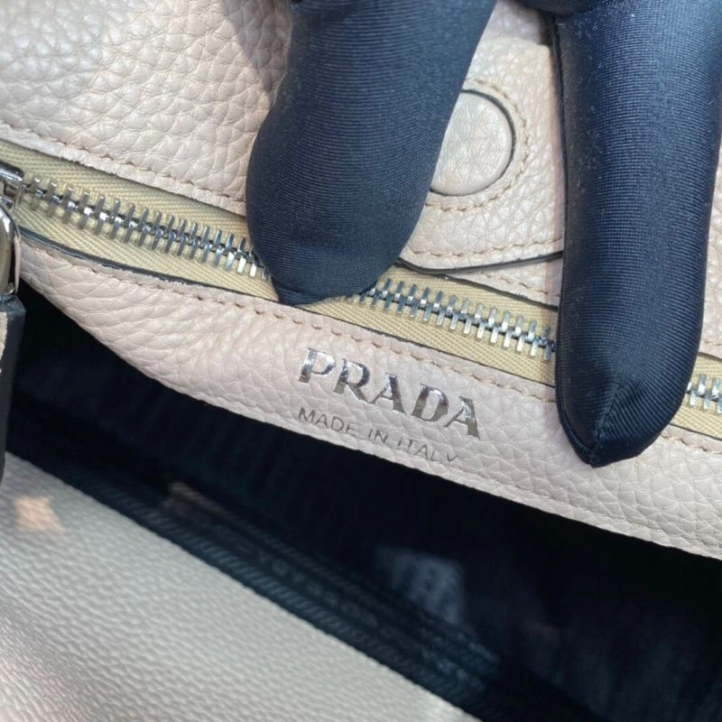 Prada Hobo Bags Premium 75179
