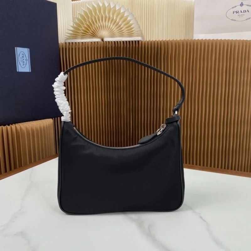 Breathable Prada Hobo Bags 37733