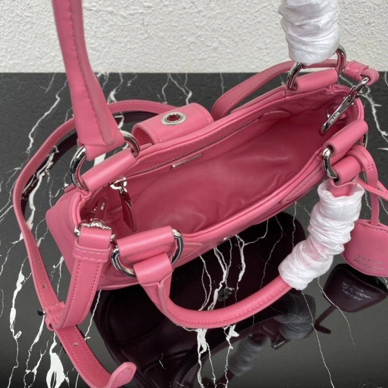 Prada Hobo Bags WellDesigned 75187