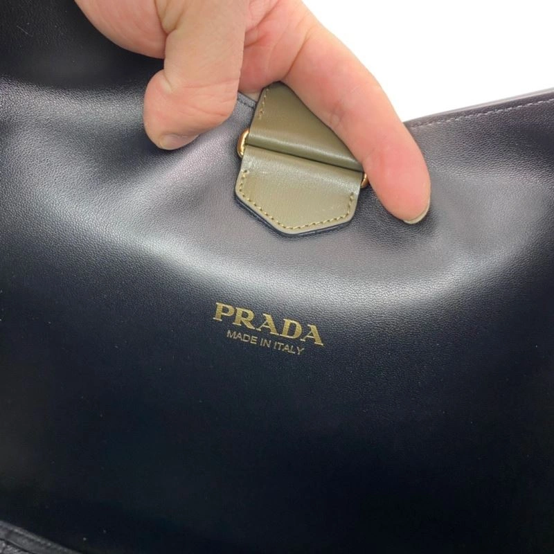 Prada Hobo Bags SmoothTexture 75190