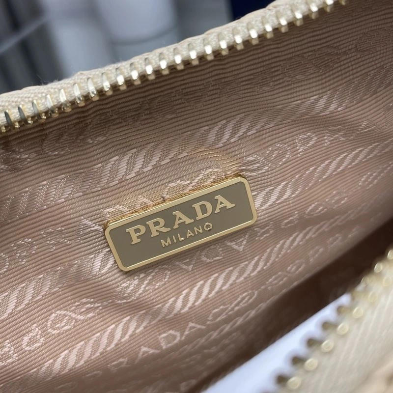 Prada Hobo Bags WellDesigned 75158