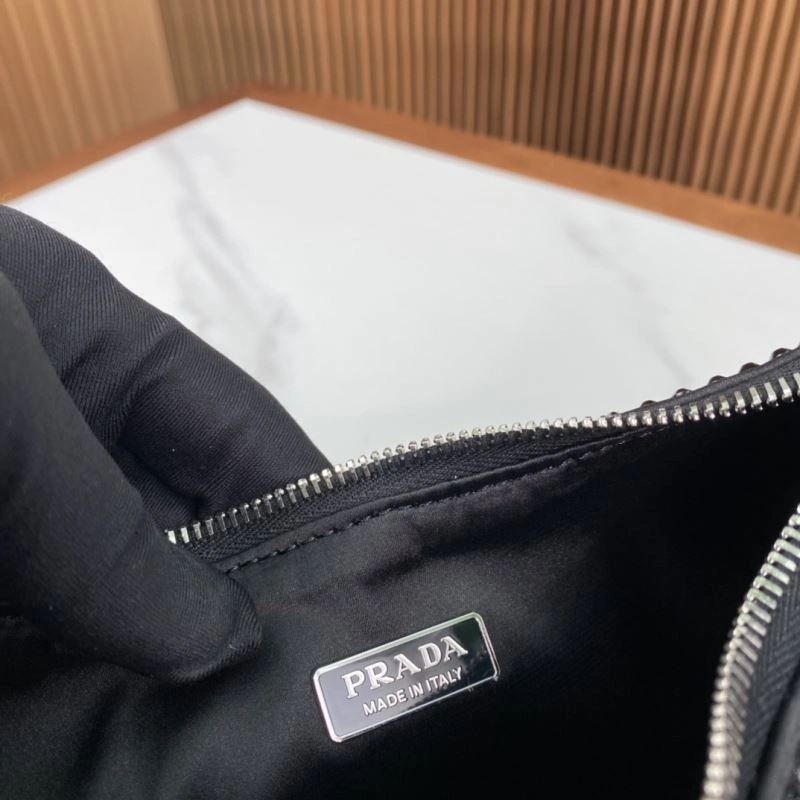 Comfortable Prada Hobo Bags 75151