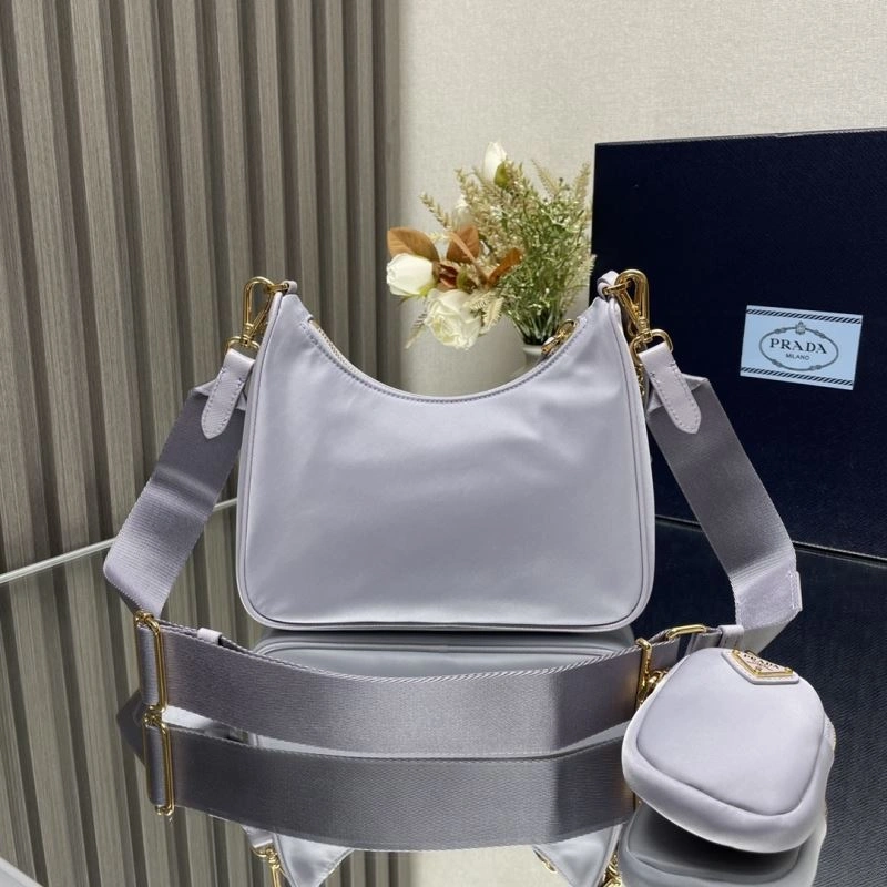 Prada Hobo Bags EyeCatching 75149