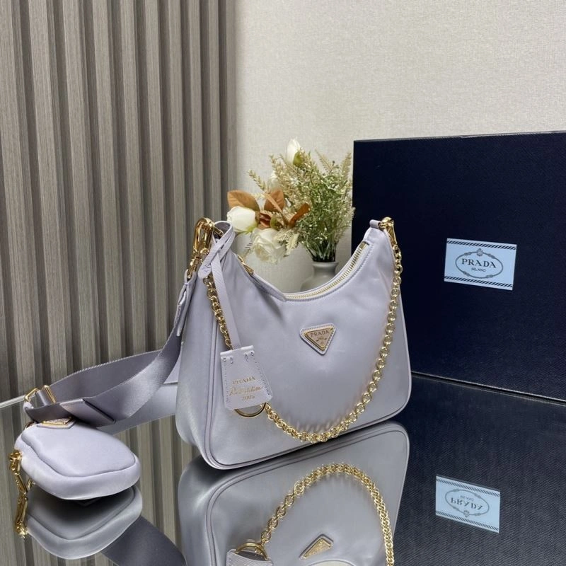 Prada Hobo Bags EyeCatching 75149