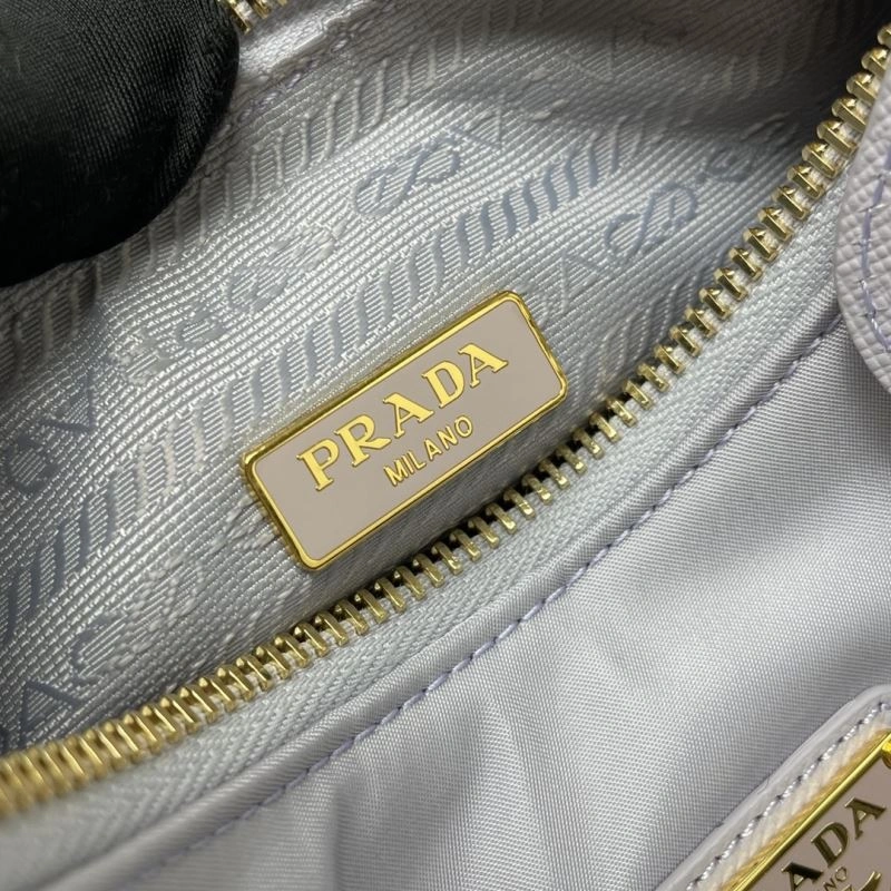 Prada Hobo Bags EyeCatching 75149