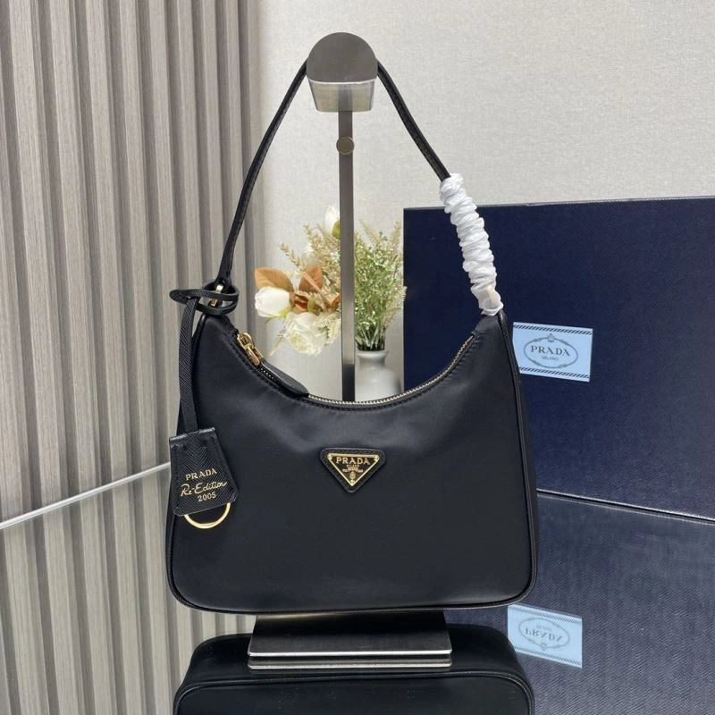 Durable Prada Hobo Bags 75144