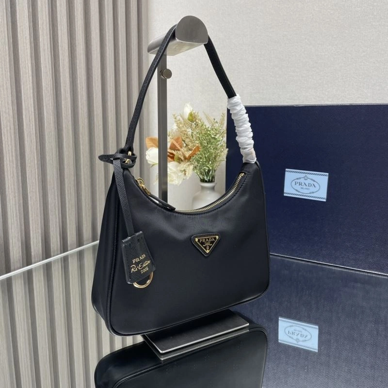 Durable Prada Hobo Bags 75144