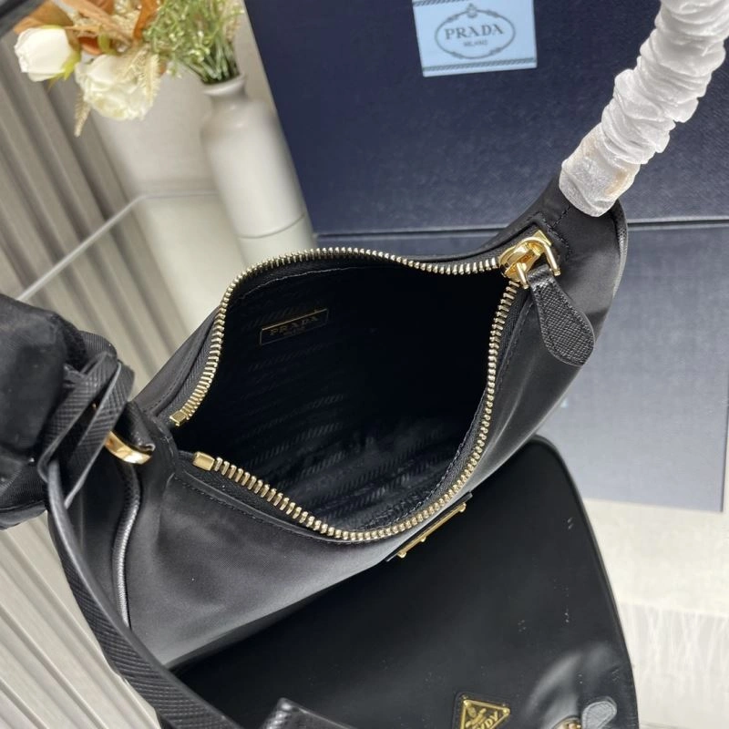 Durable Prada Hobo Bags 75144