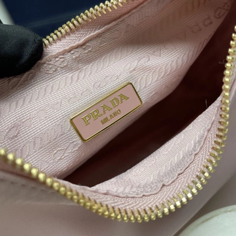 Prada Hobo Bags ModernLook 75148