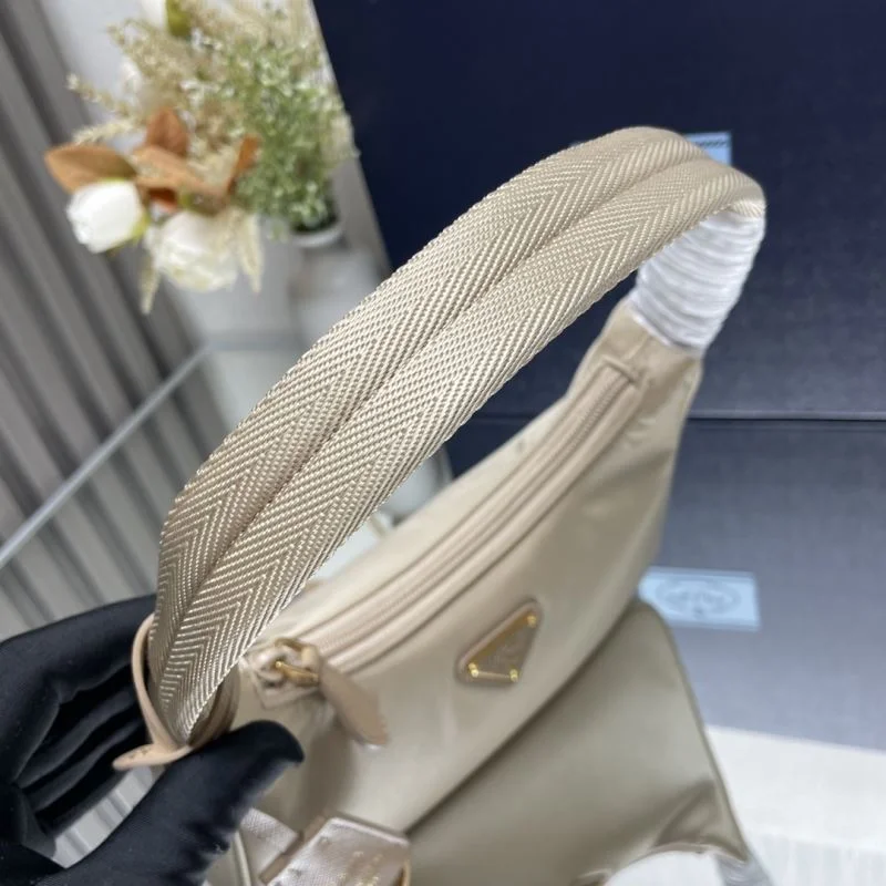 Prada Hobo Bags Affordable 37721