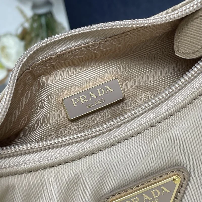 Prada Hobo Bags Affordable 37721