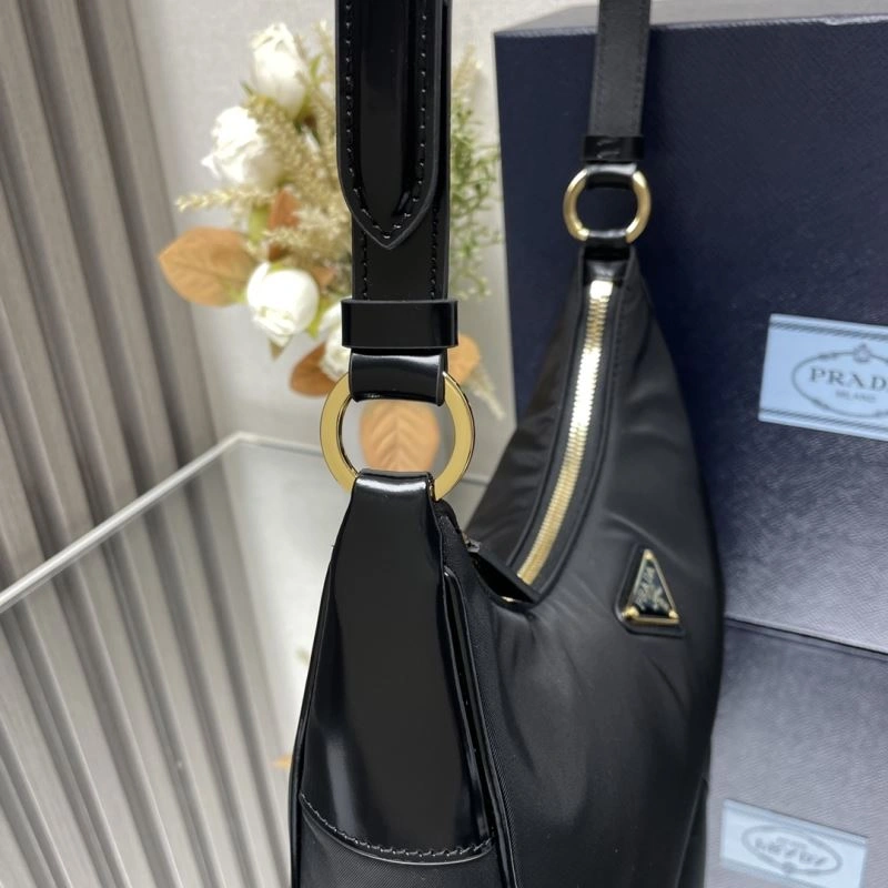 Prada Hobo Bags StreetReady 75154