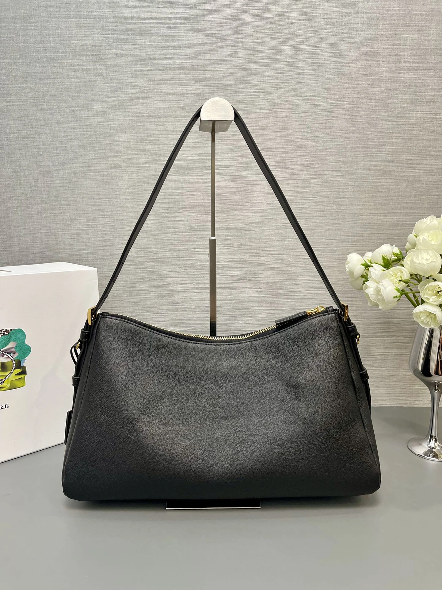 FlexibleFit Prada Hobo Bags 71679