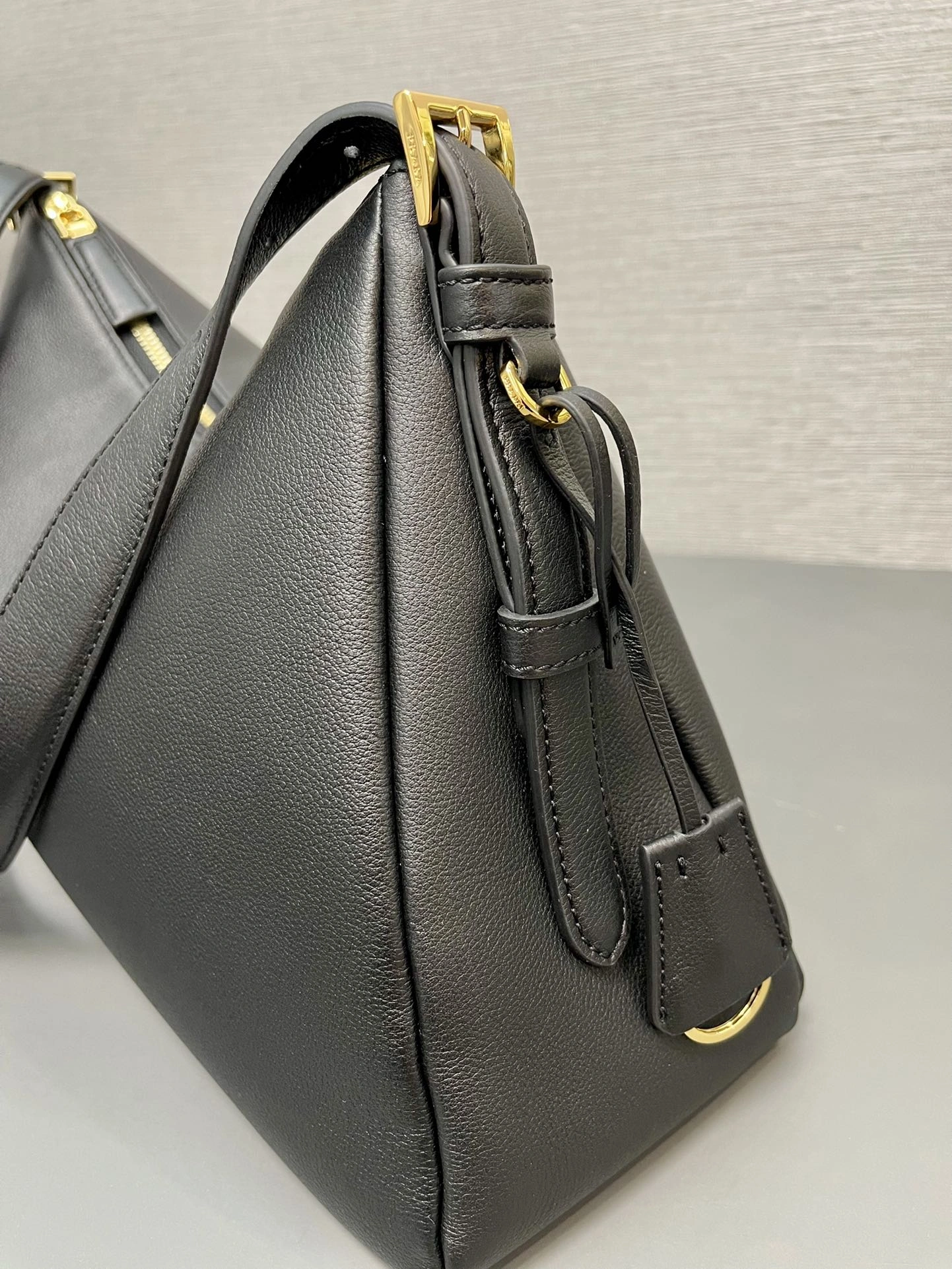 FlexibleFit Prada Hobo Bags 71679