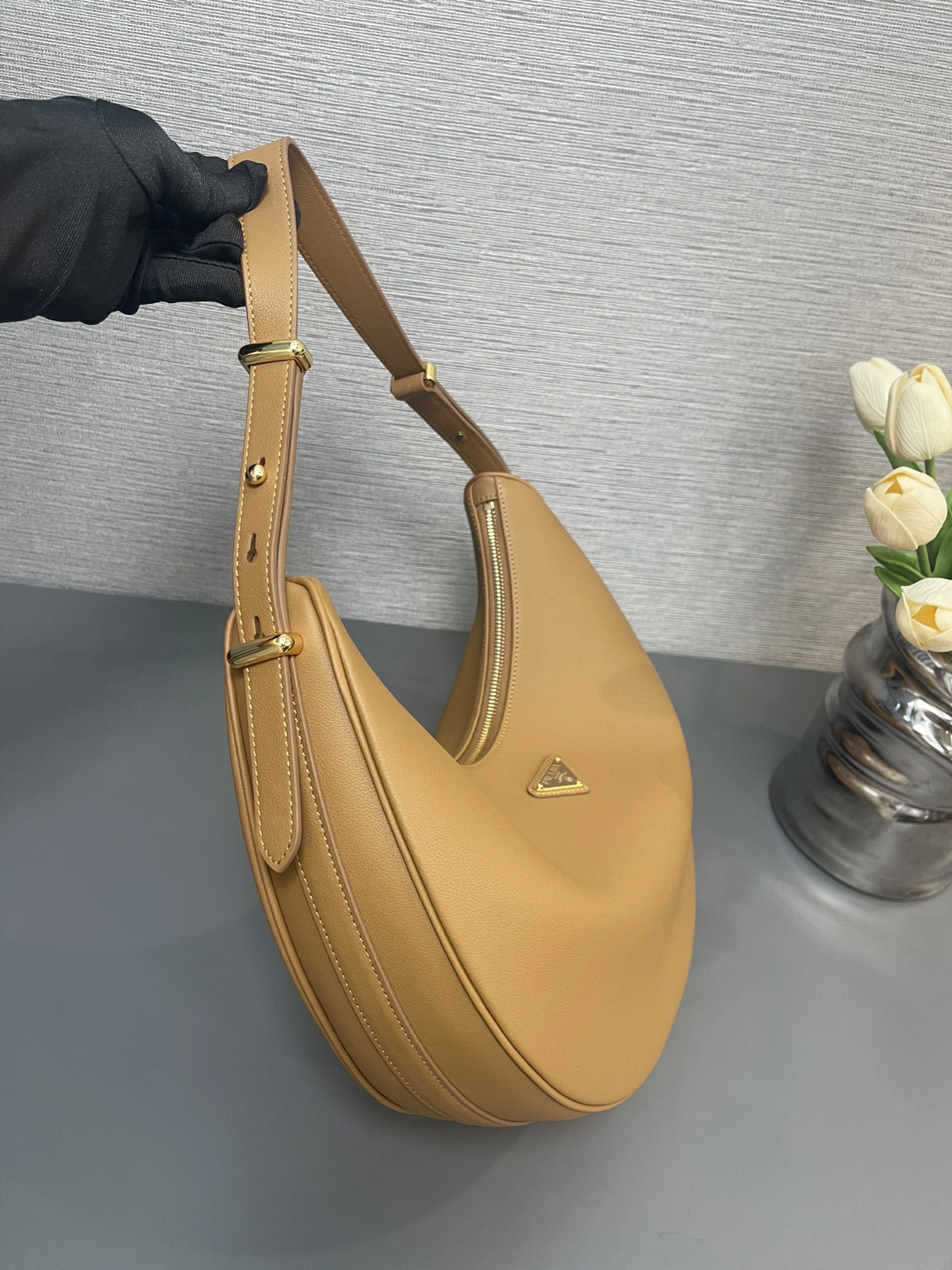Prada Hobo Bags QuickDry 71659