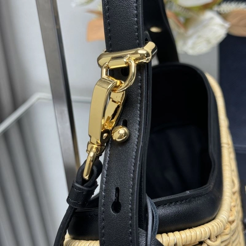 Durable Prada Hobo Bags 66543