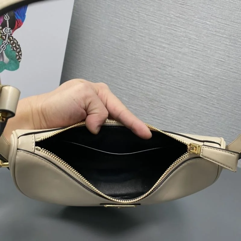 Prada Hobo Bags Resilient 45196