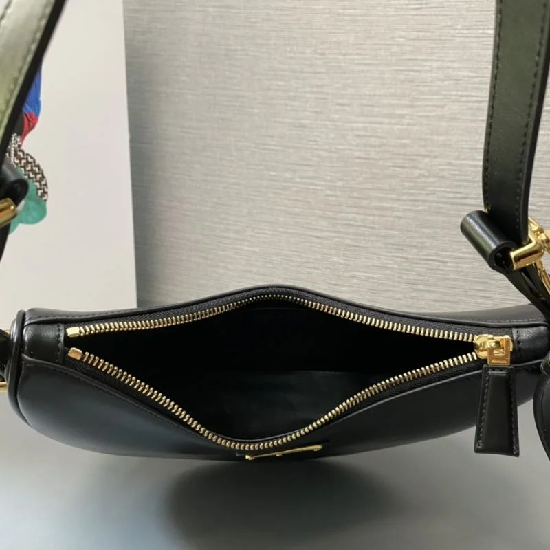 Prada Hobo Bags GoodFit 45193